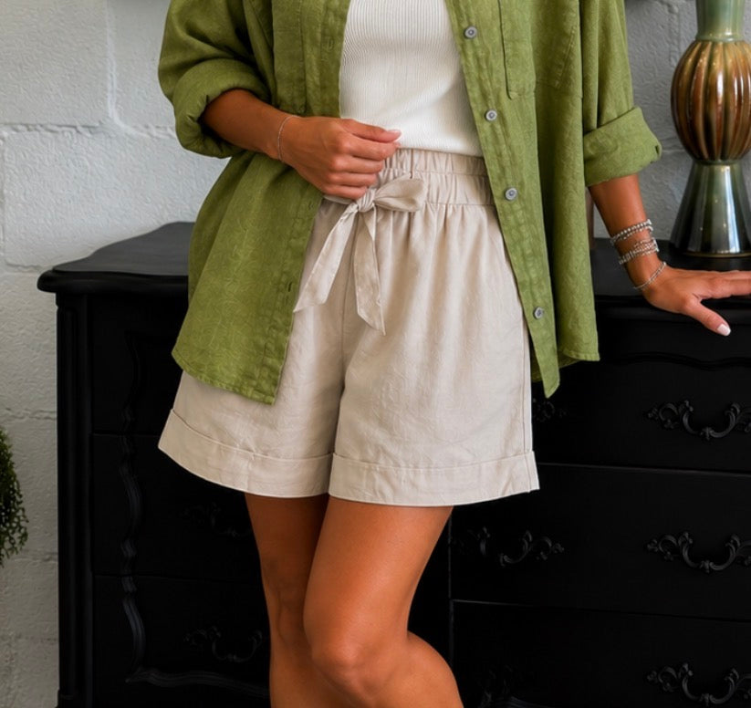 Short Aria Beige
