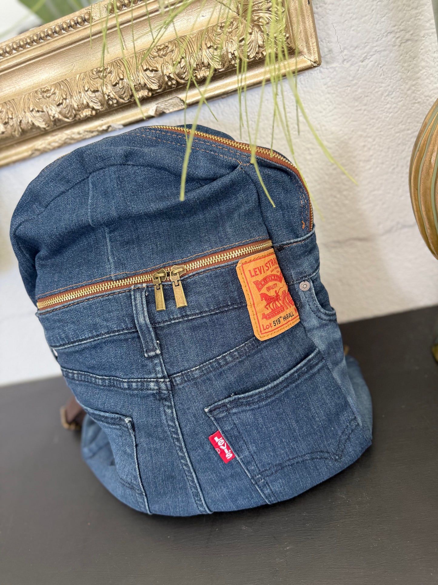 Zaino realizzato con Jeans Levi’s