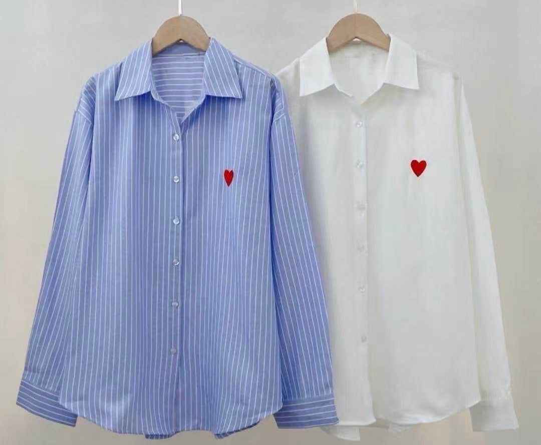 Camicia a righe con Cuore Ricamato