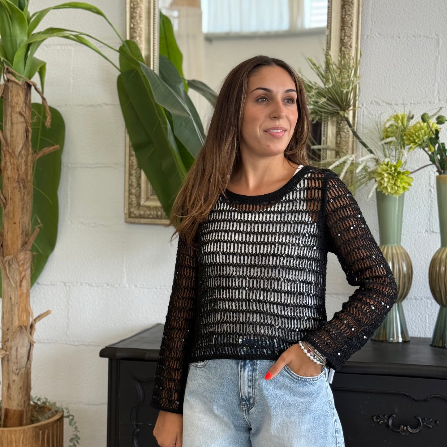 Maglioncino crochet crop con paillettes
