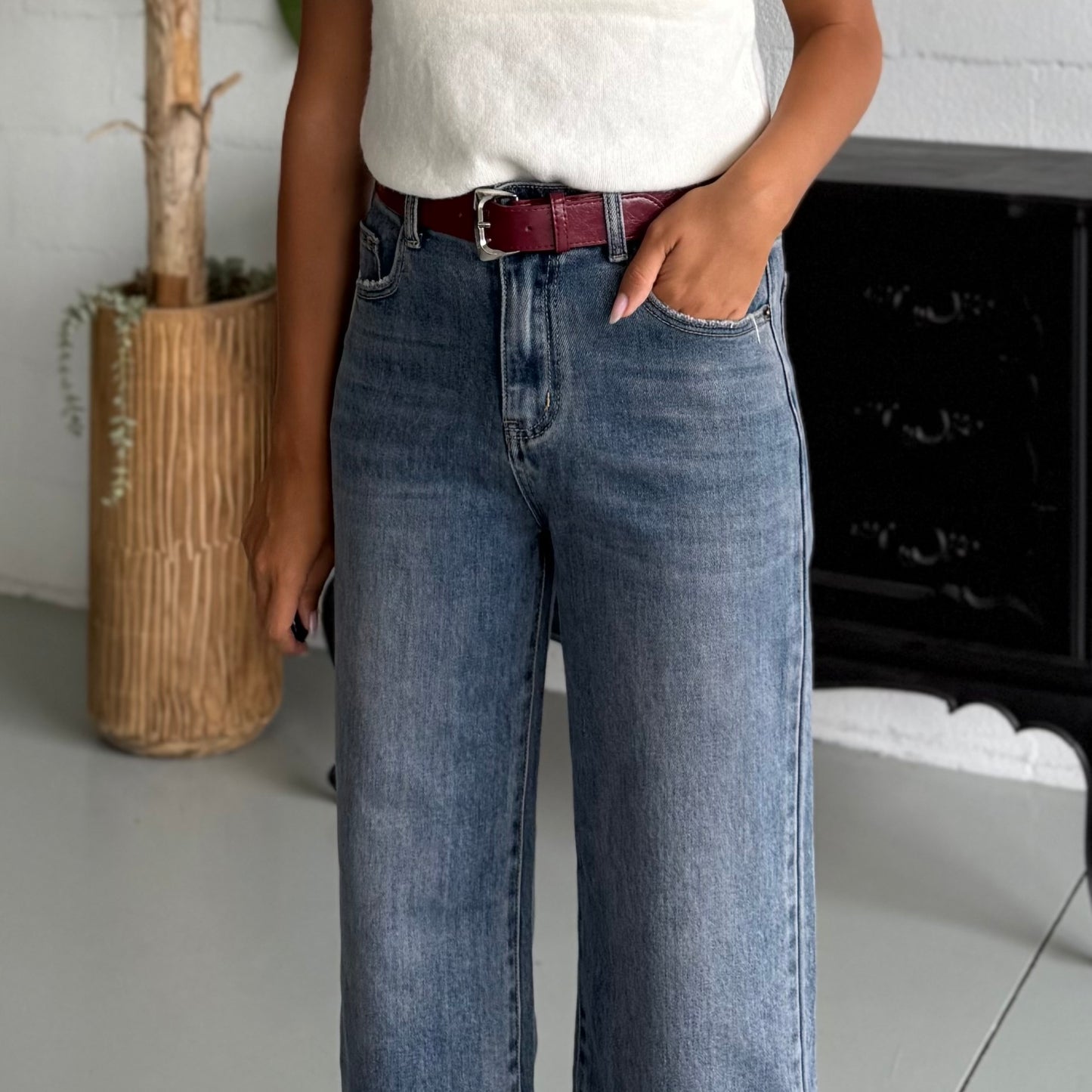Jeans Zoe con cintura burgundy