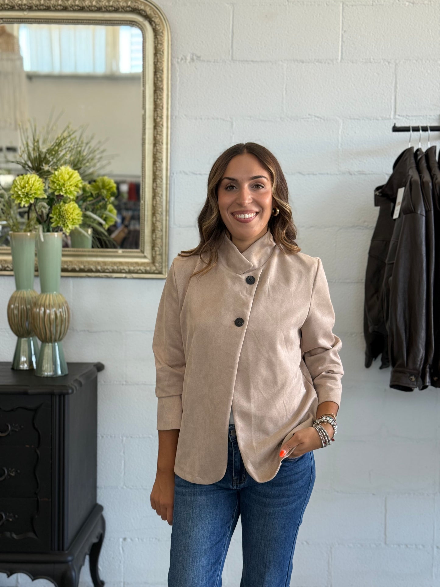 Blazer MUST in Suede Beige