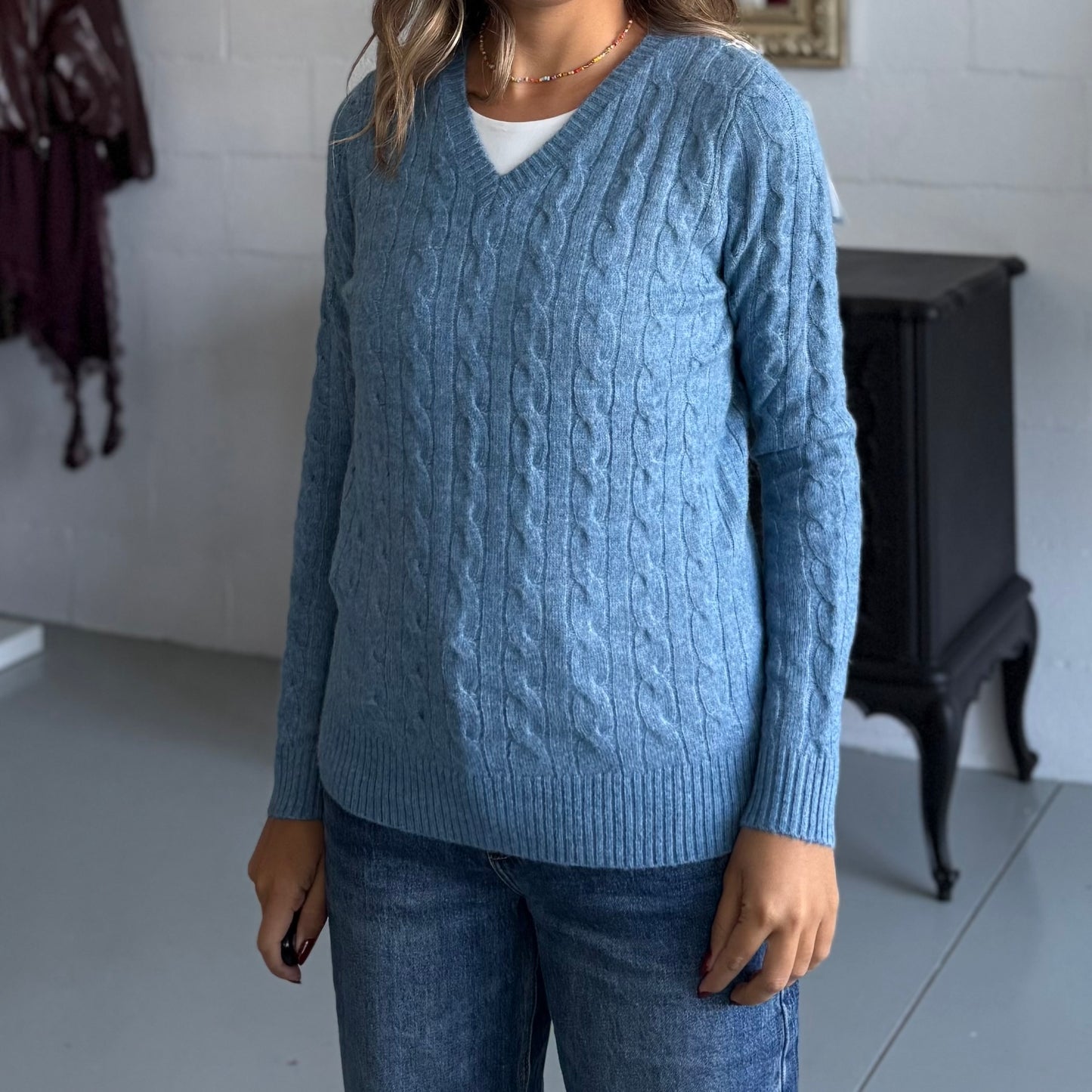 Maglione Nuvola a treccia scollatura a V