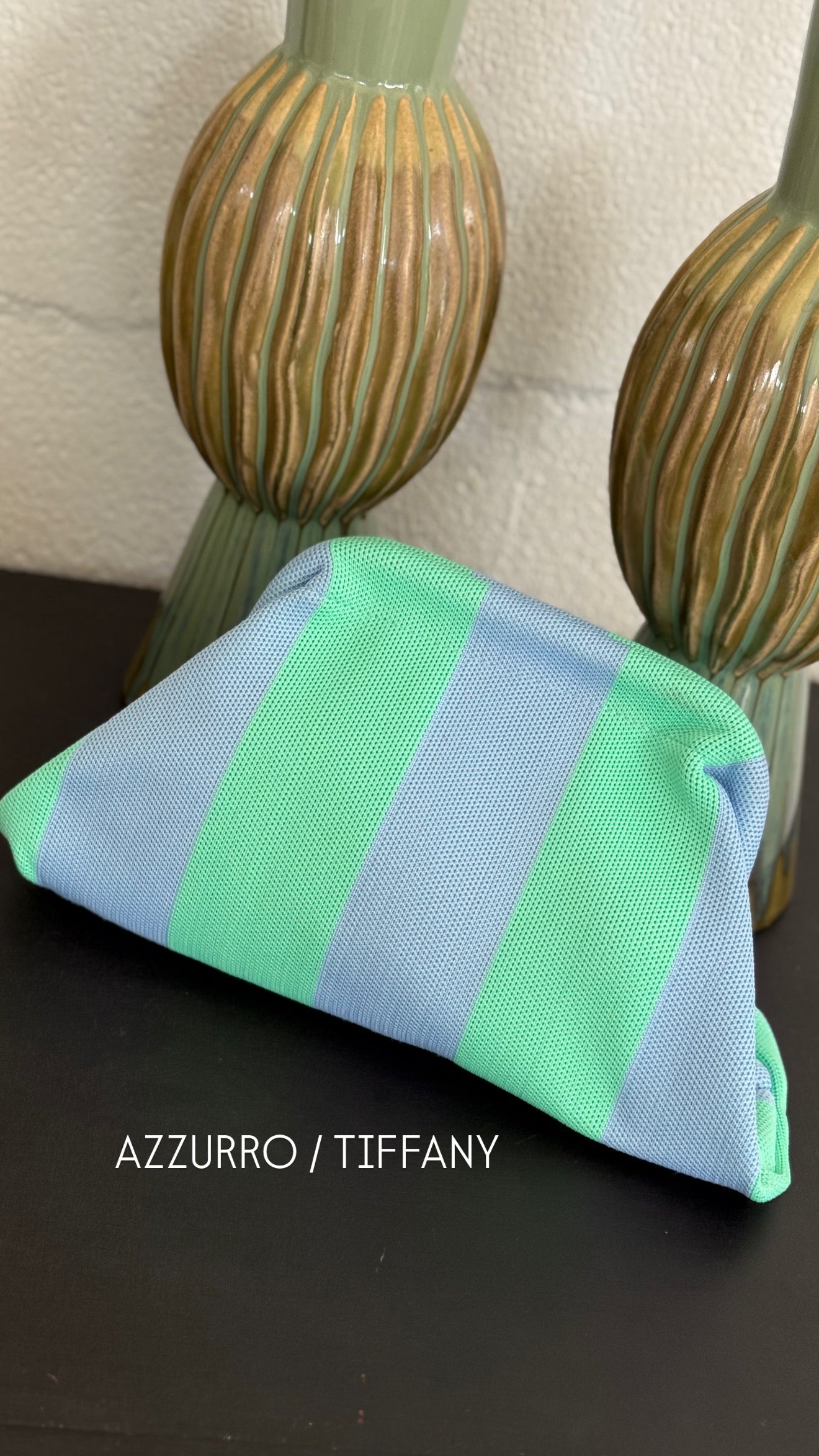 Pouch a Righe MUST HAVE