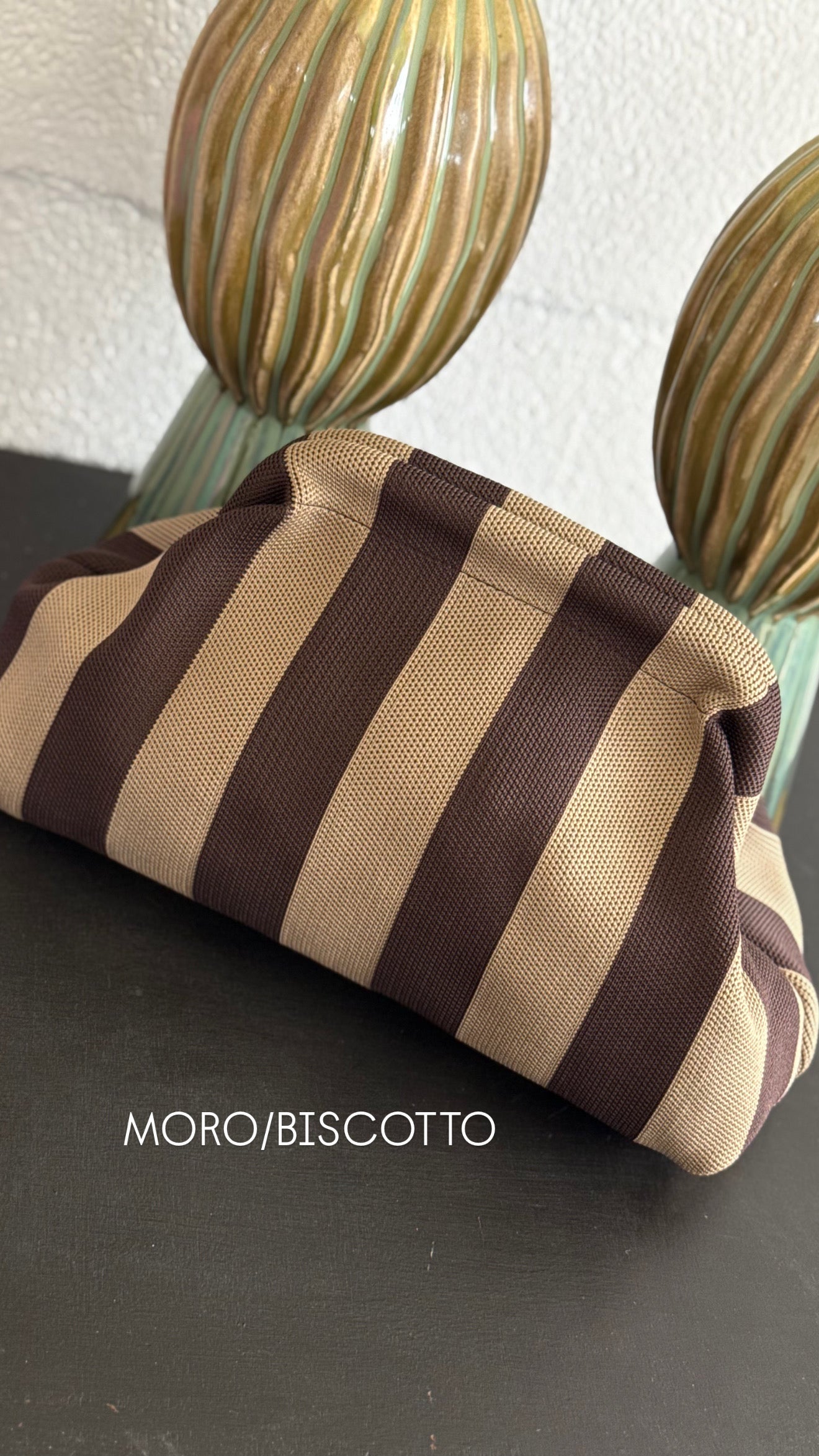 Pouch a Righe MUST HAVE