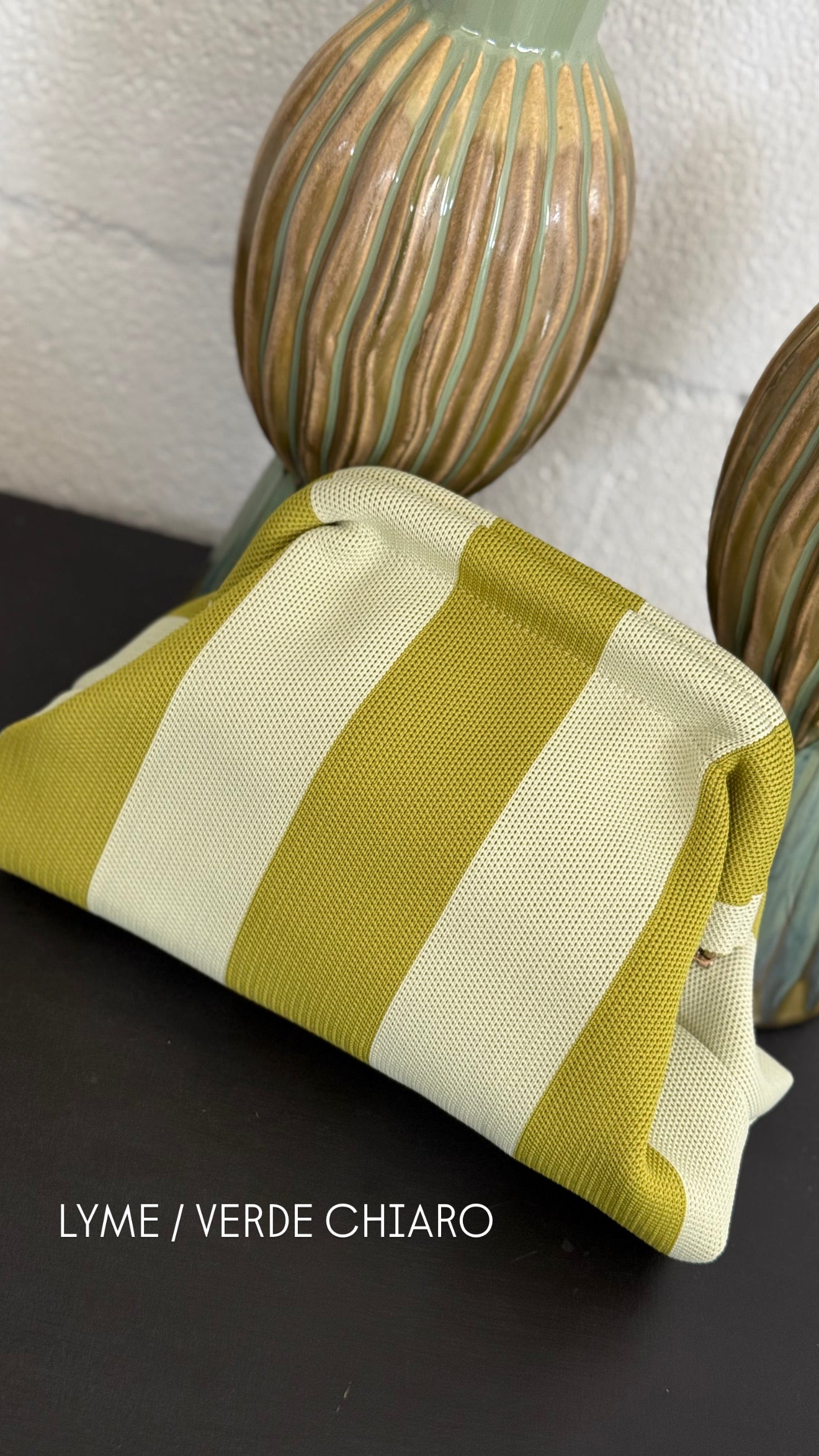 Pouch a Righe MUST HAVE