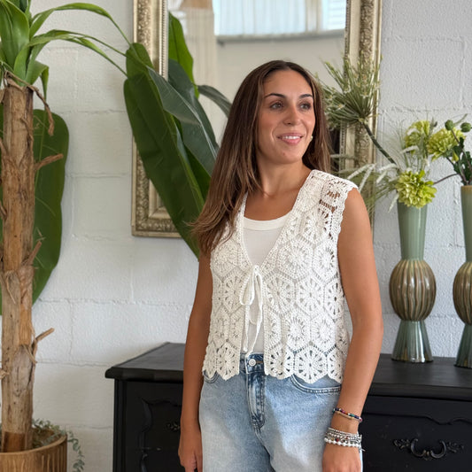 Gilet crochet con laccio