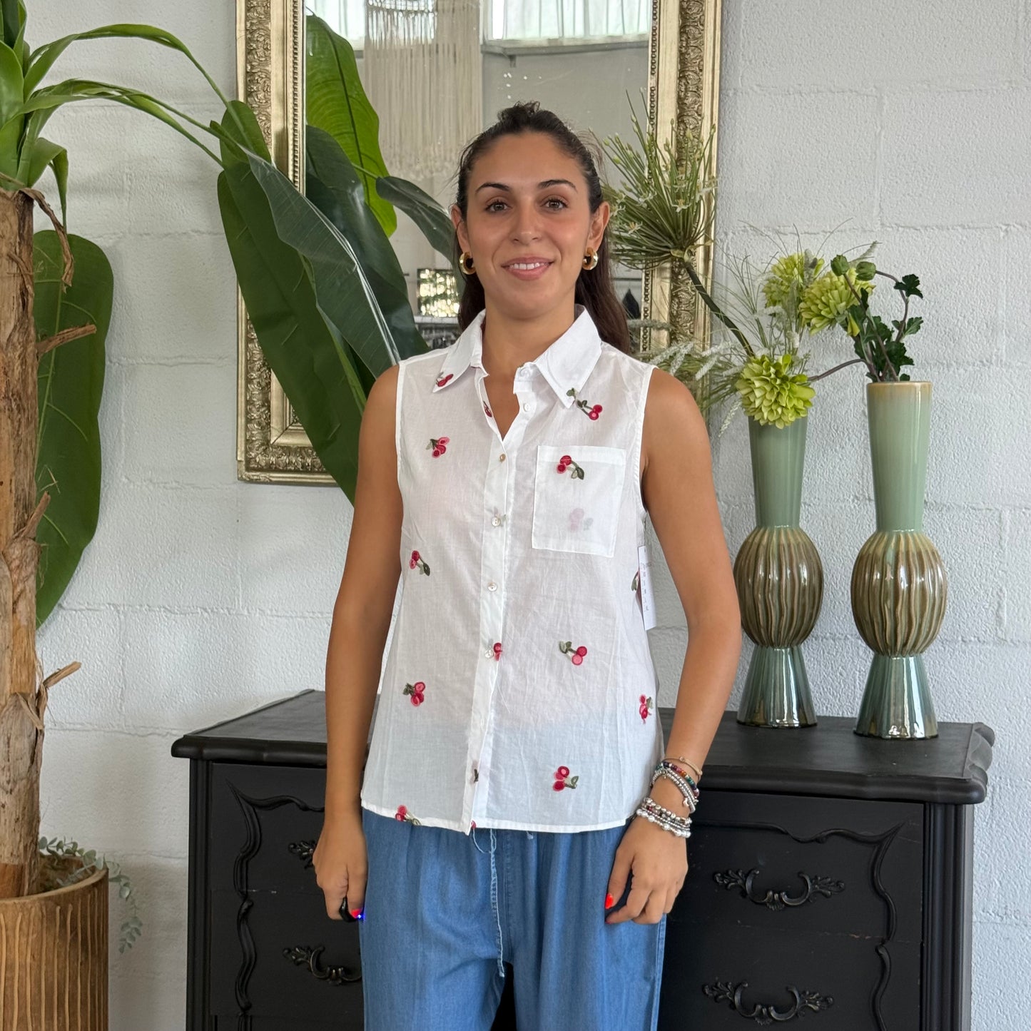 Camicia con ricami ciliegie