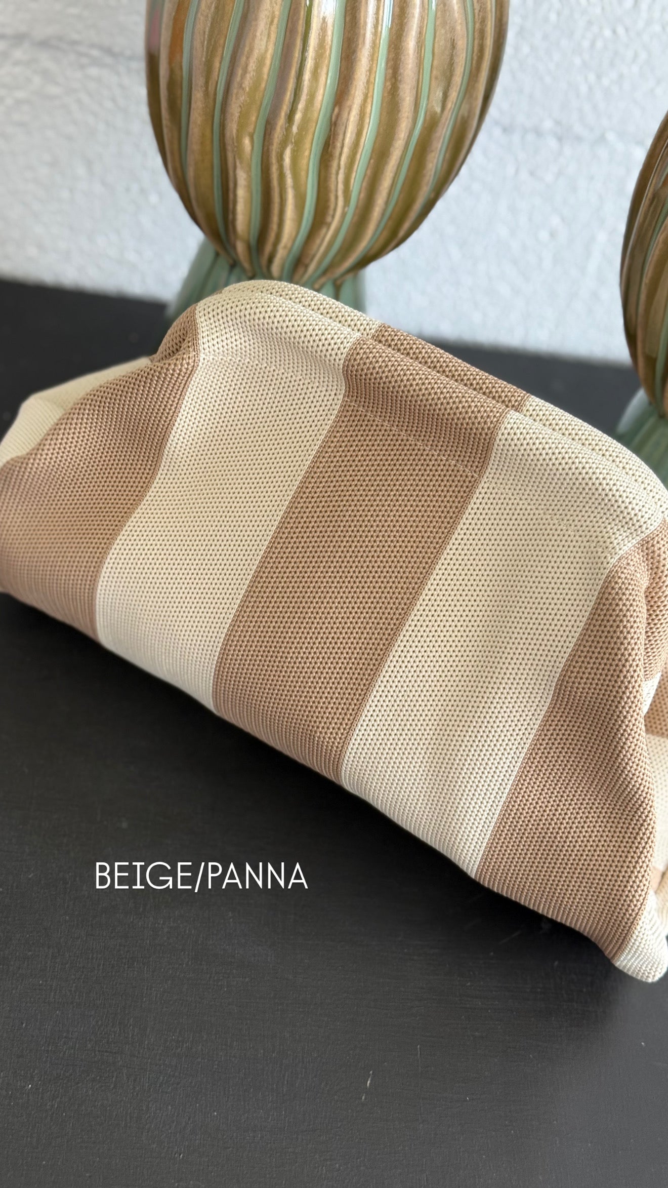 Pouch a Righe MUST HAVE