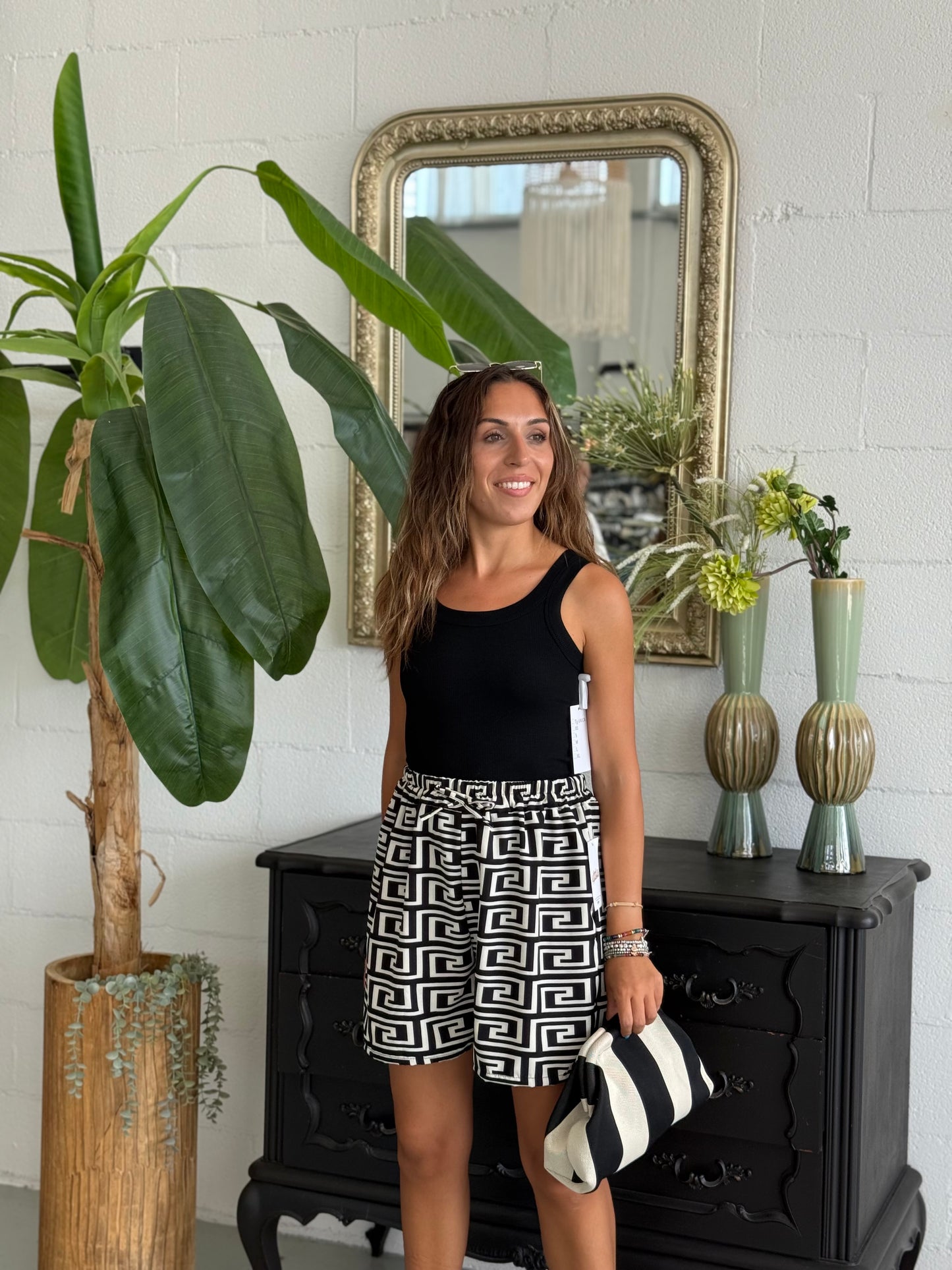 Short ‘DA AVERE’ Geometrico