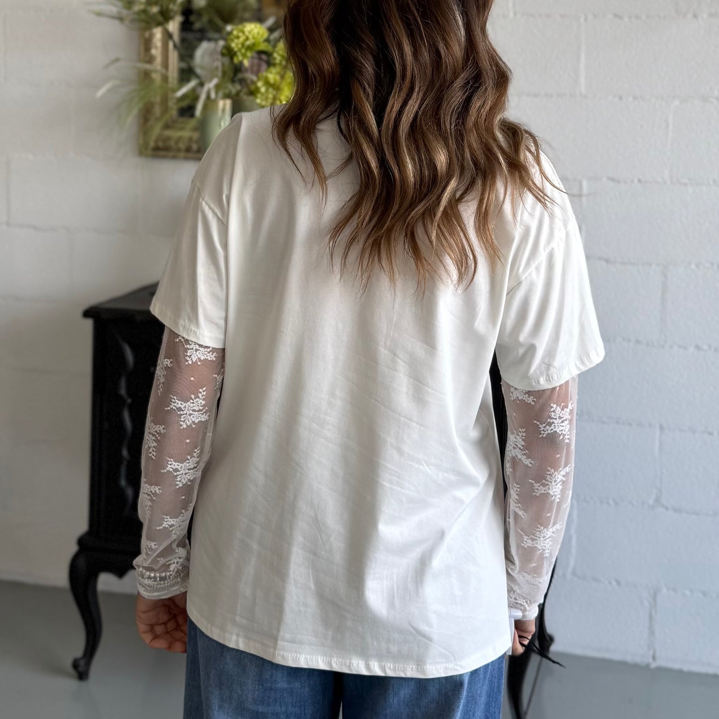 T-shirt con maniche lunghe in pizzo