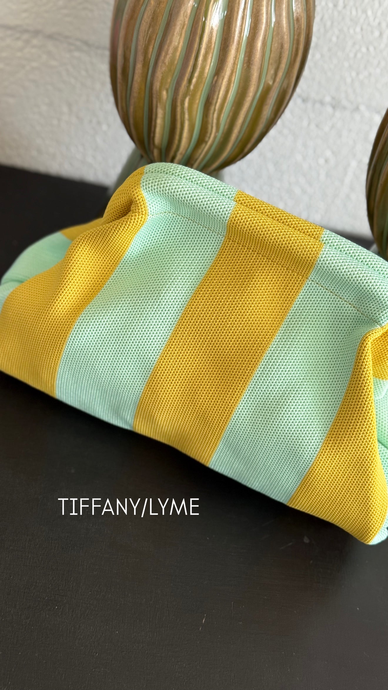 Pouch a Righe MUST HAVE