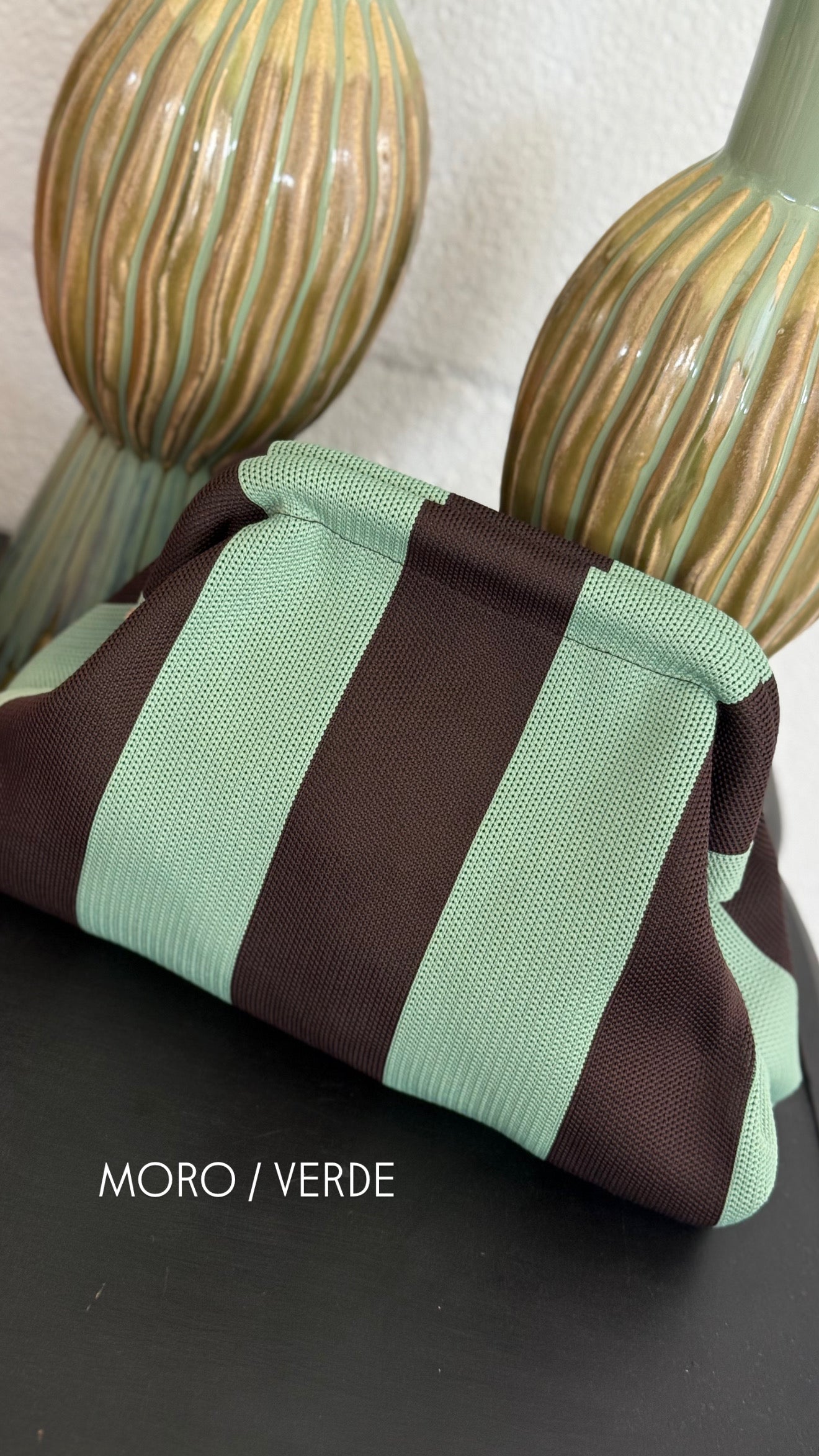 Pouch a Righe MUST HAVE