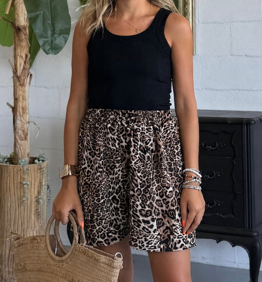 Short ‘DA AVERE’ Leopard