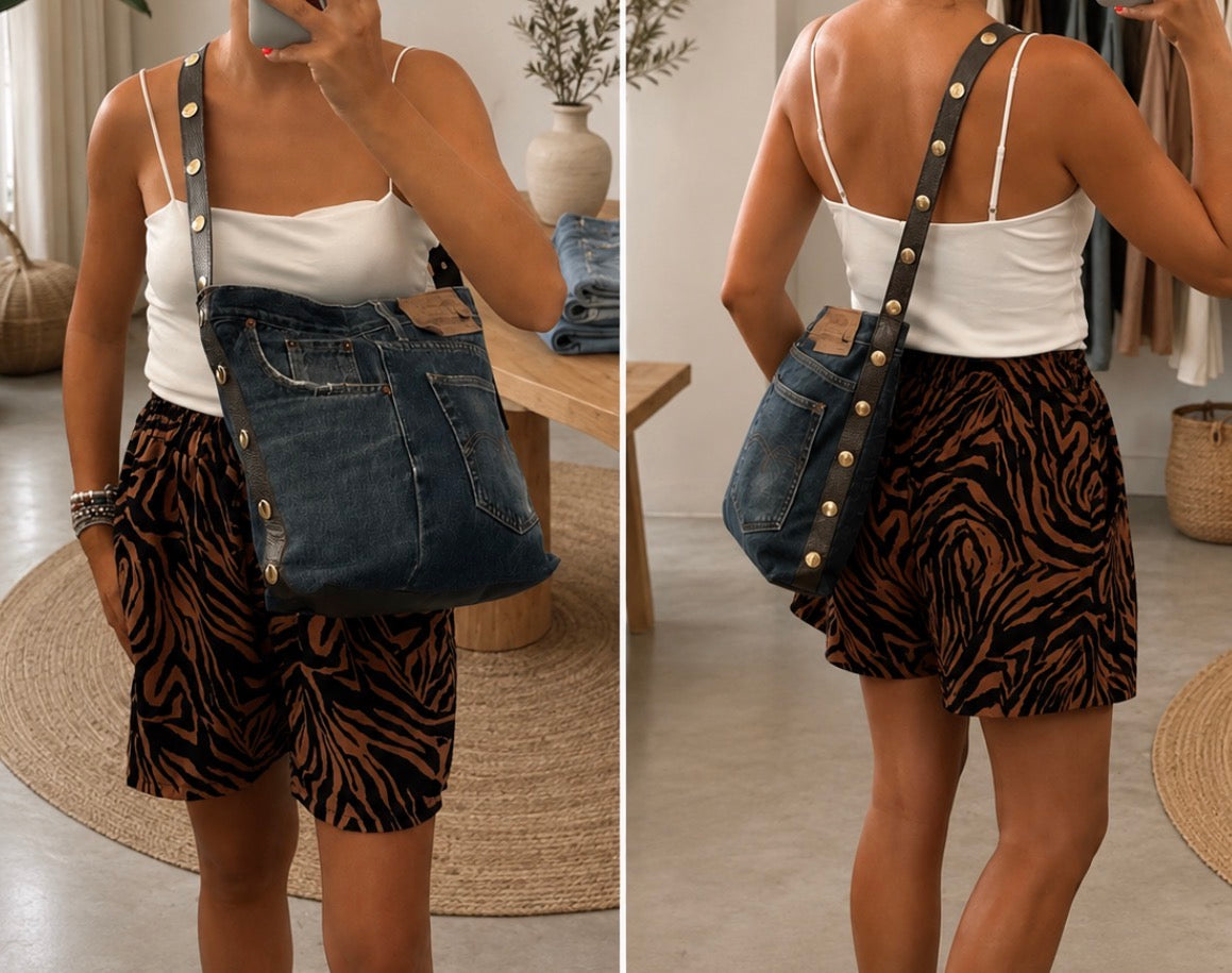 Borsa realizzata con Jeans Levi’s e dettagli in pelle