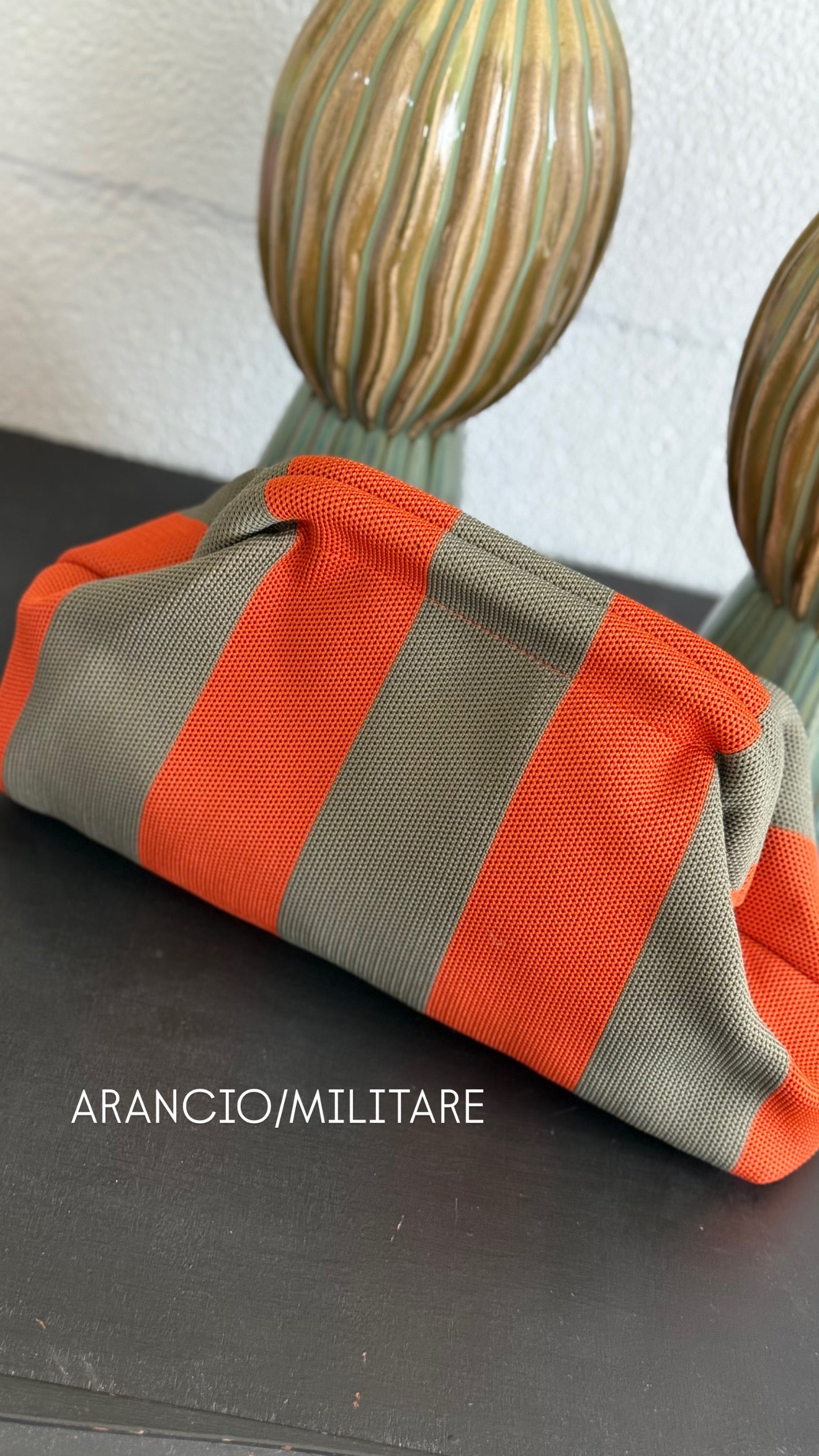 Pouch a Righe MUST HAVE