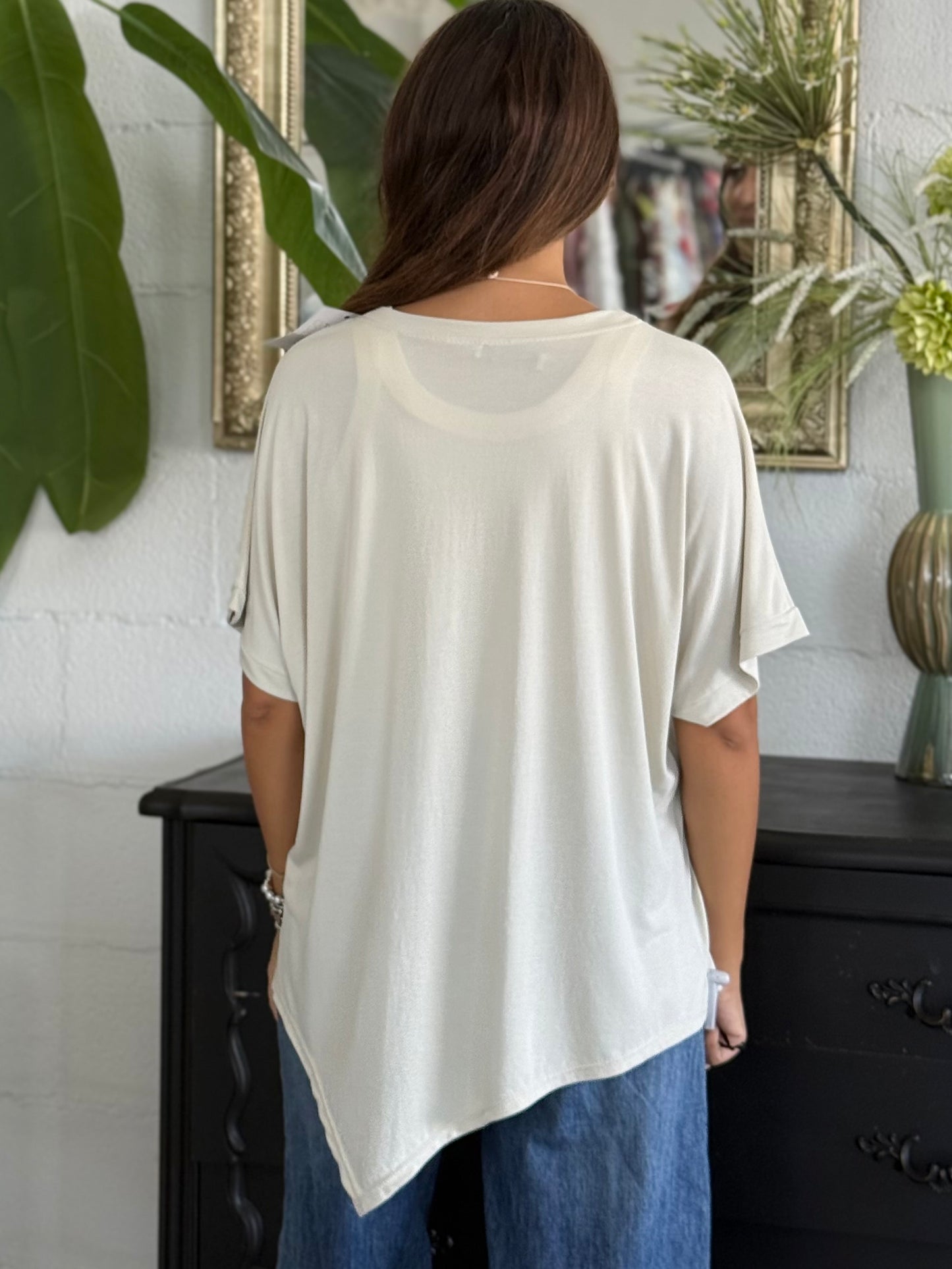 T-shirt Vero Assimetrica