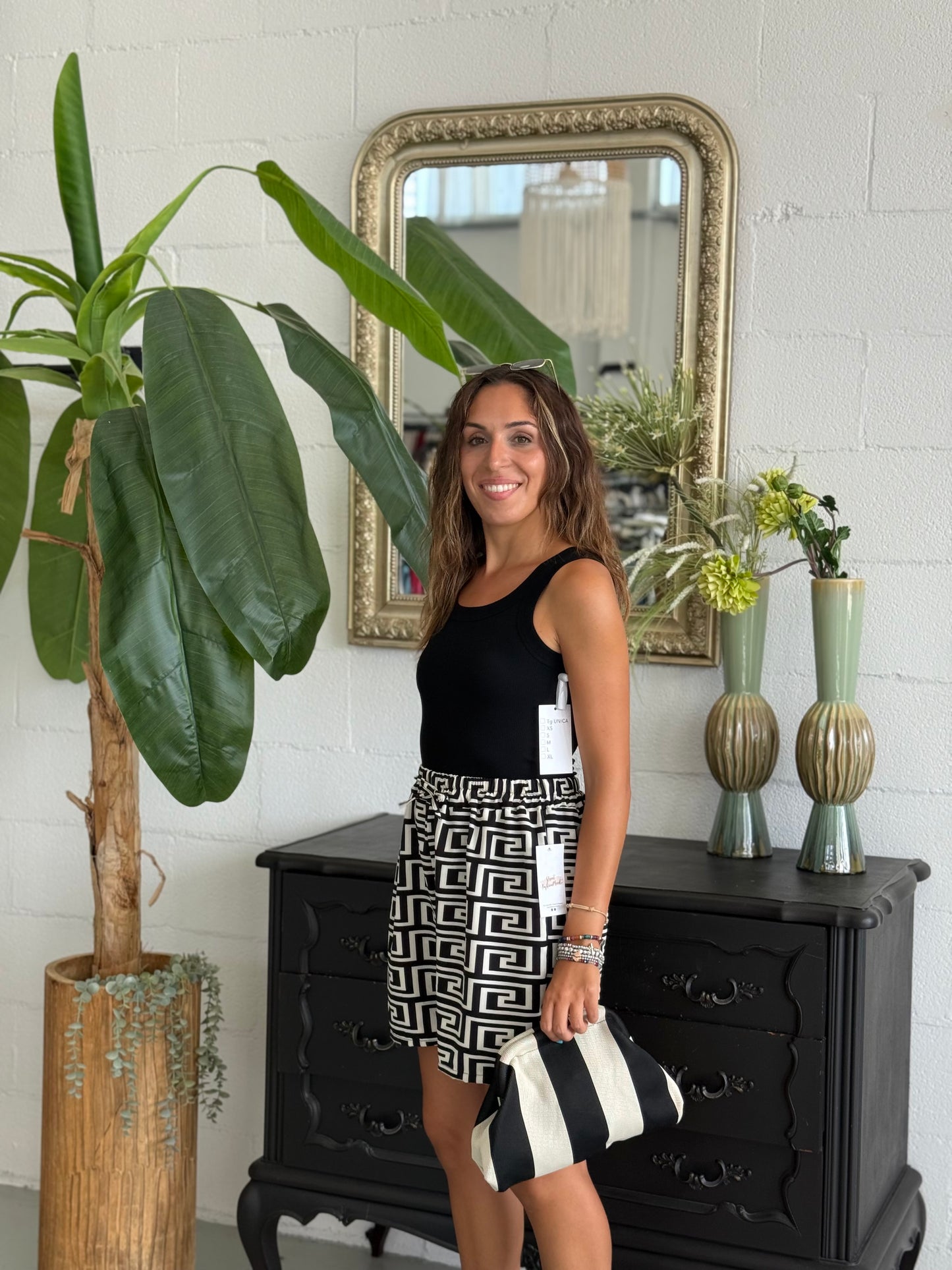 Short ‘DA AVERE’ Geometrico