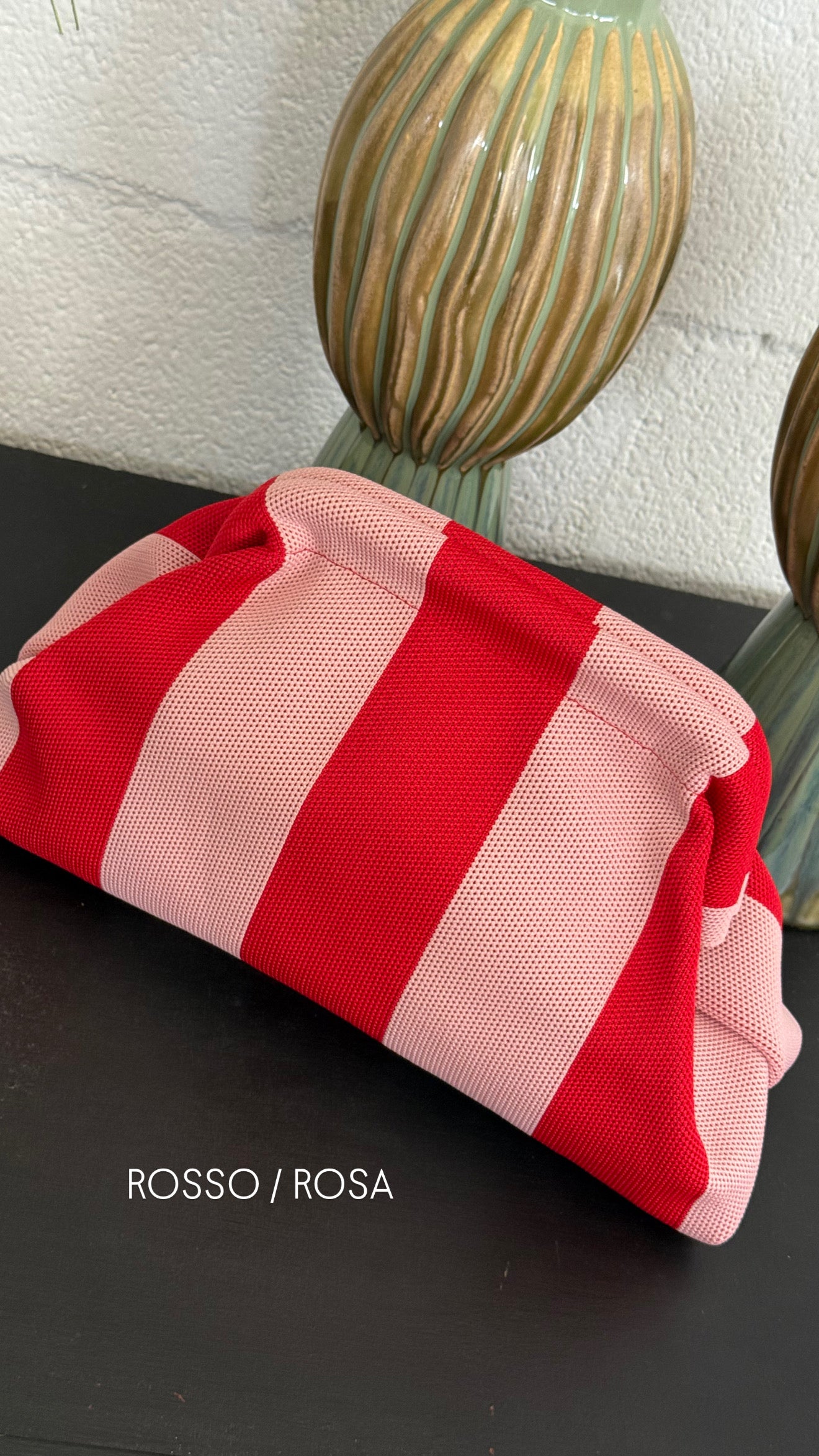 Pouch a Righe MUST HAVE