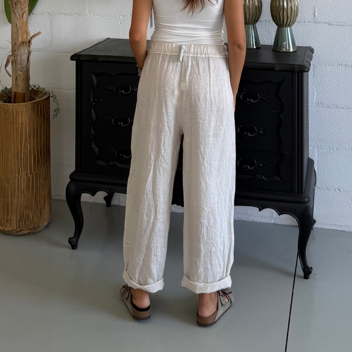 Pantalone modello Barrell in lino